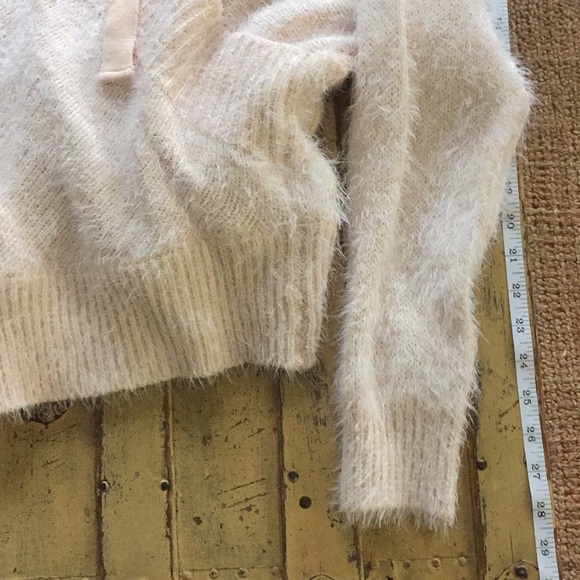 NWT LF STRETCH BLUSH PINK SOFT OVERSIZED OFF SHOULDER SWEATER SLOUCHY COZY S - Picture 9 of 10